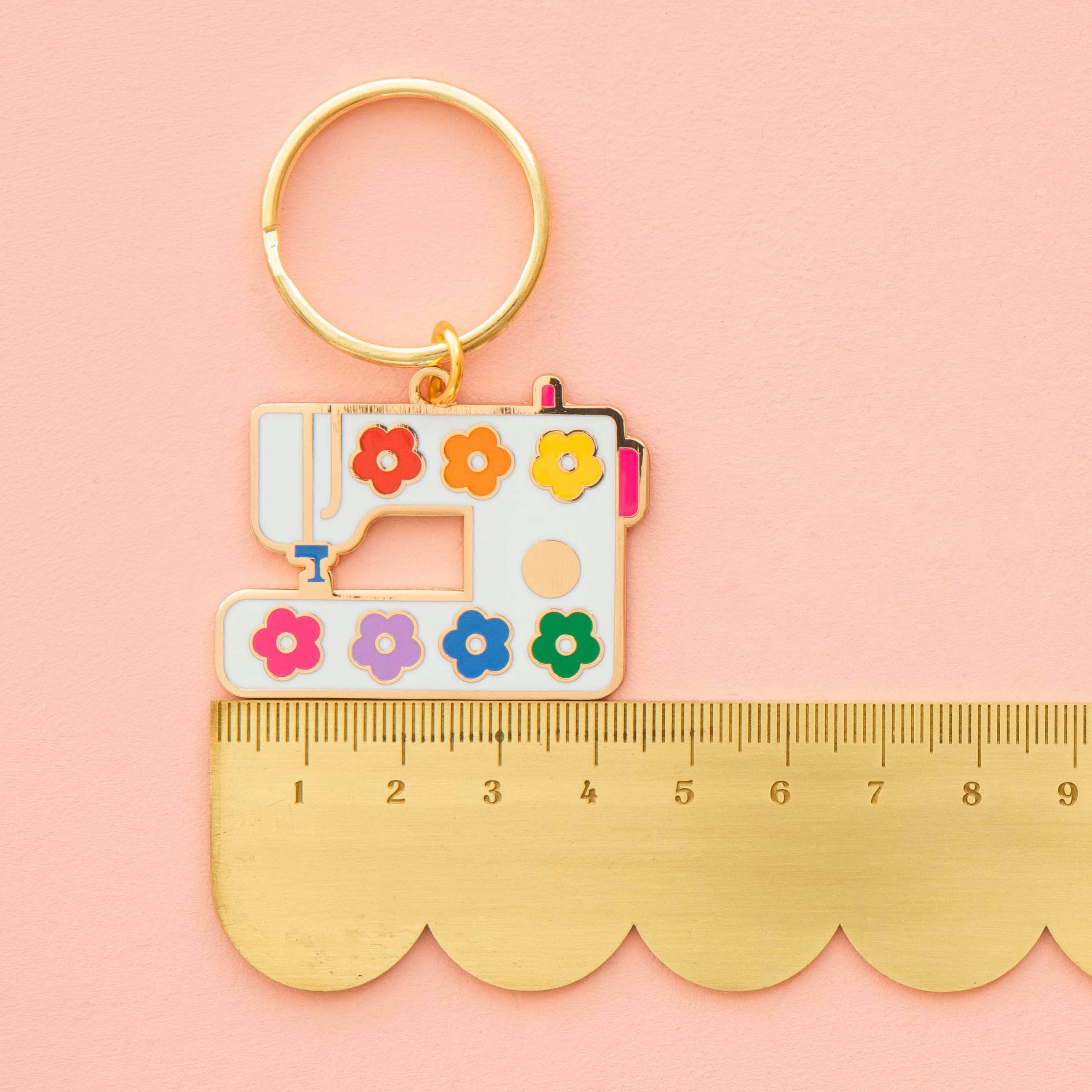 Daisy Sewing Machine Enamel Keychain - Bag Charm