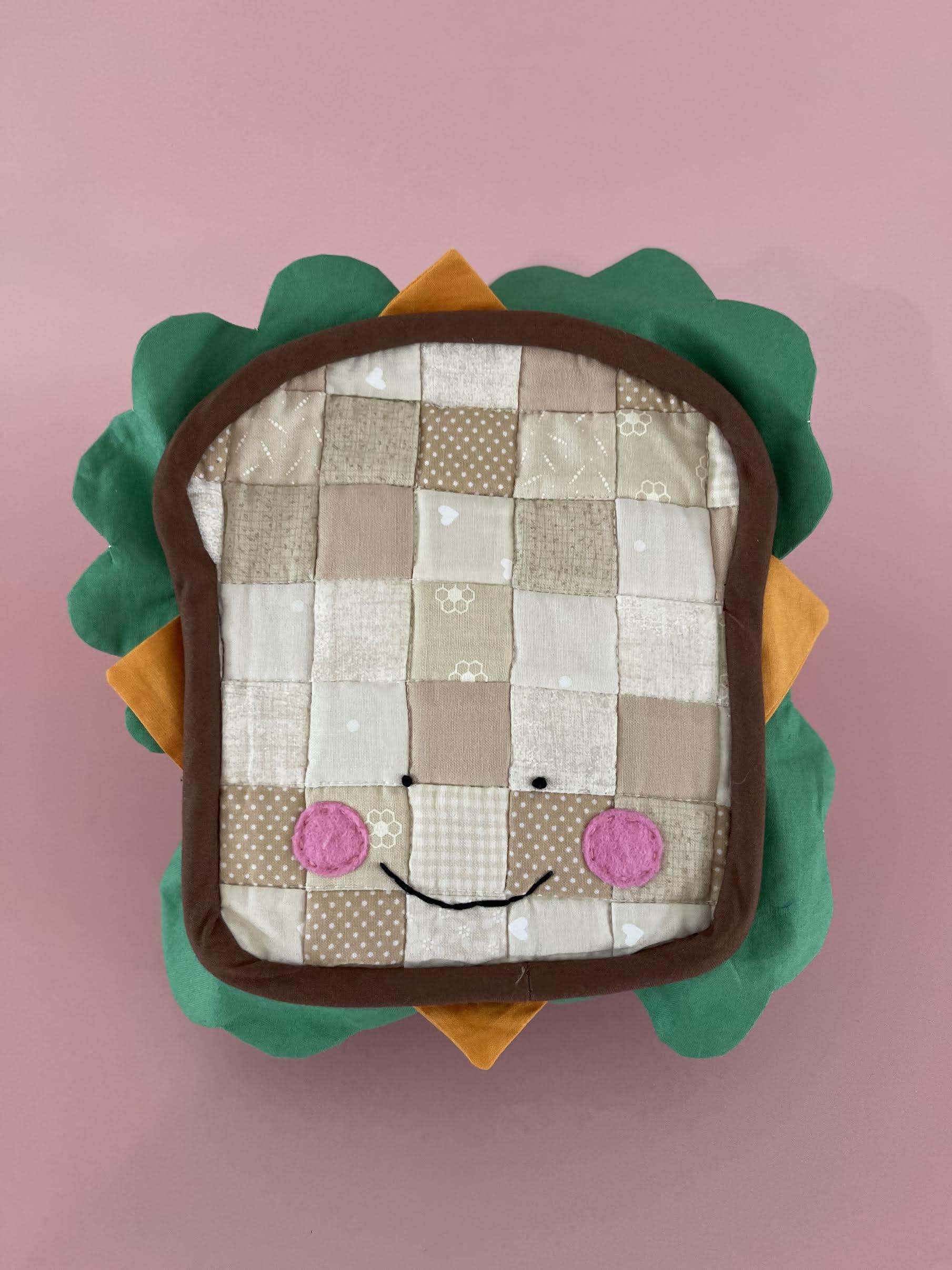 Quilt Sammich Travel Sewing Kit