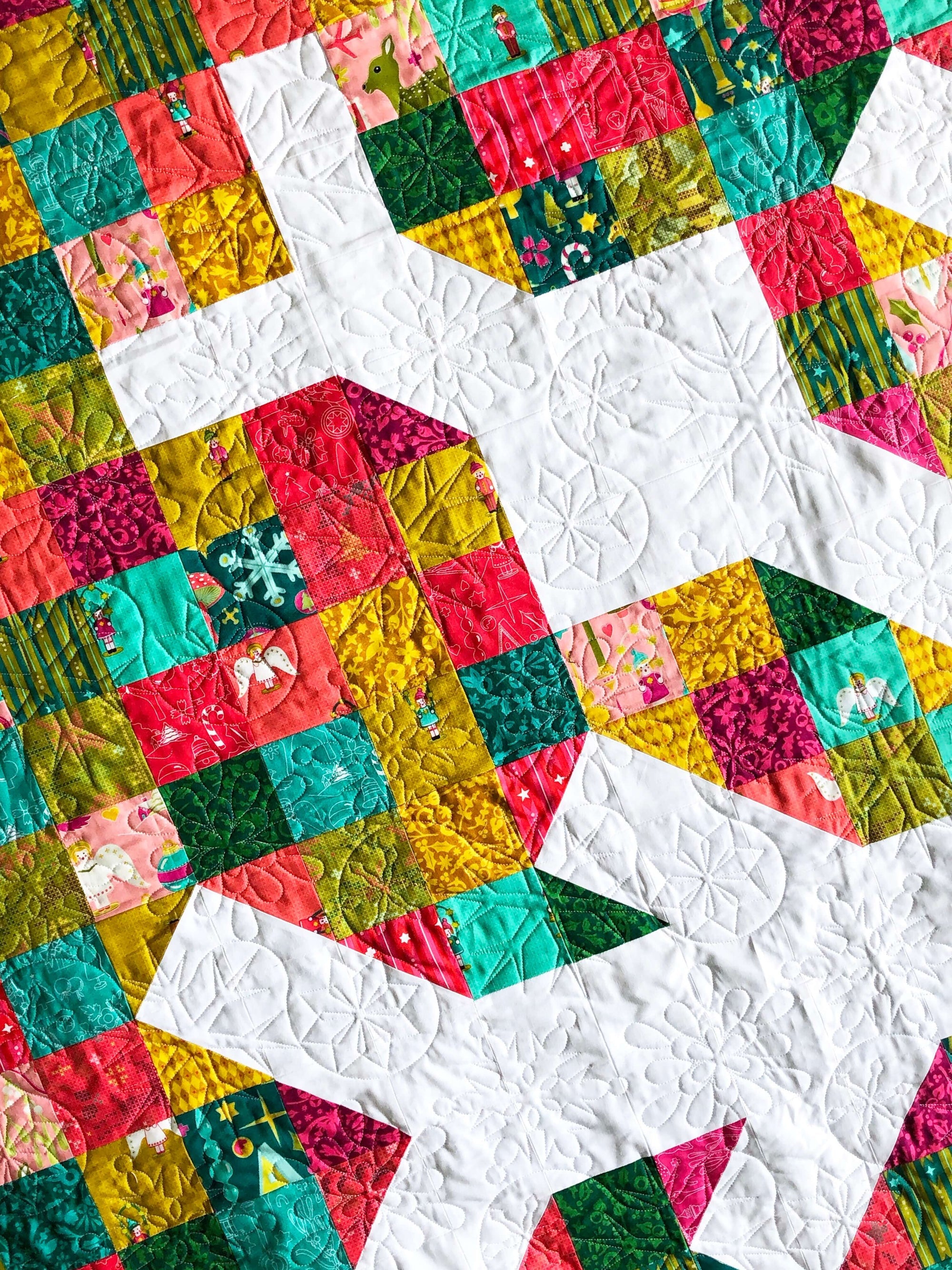 Snowflake Quilt Pattern by Modern Handcrafter